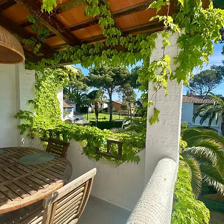 Blanca 13 - Recien Renovada Casa Con Jardin Y Piscina Comunitaria Holiday home Pals